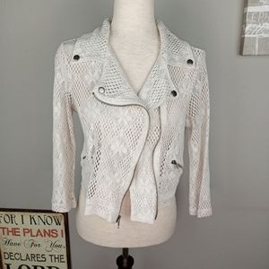 ❤️Charlotte Russe Crochet Blazer